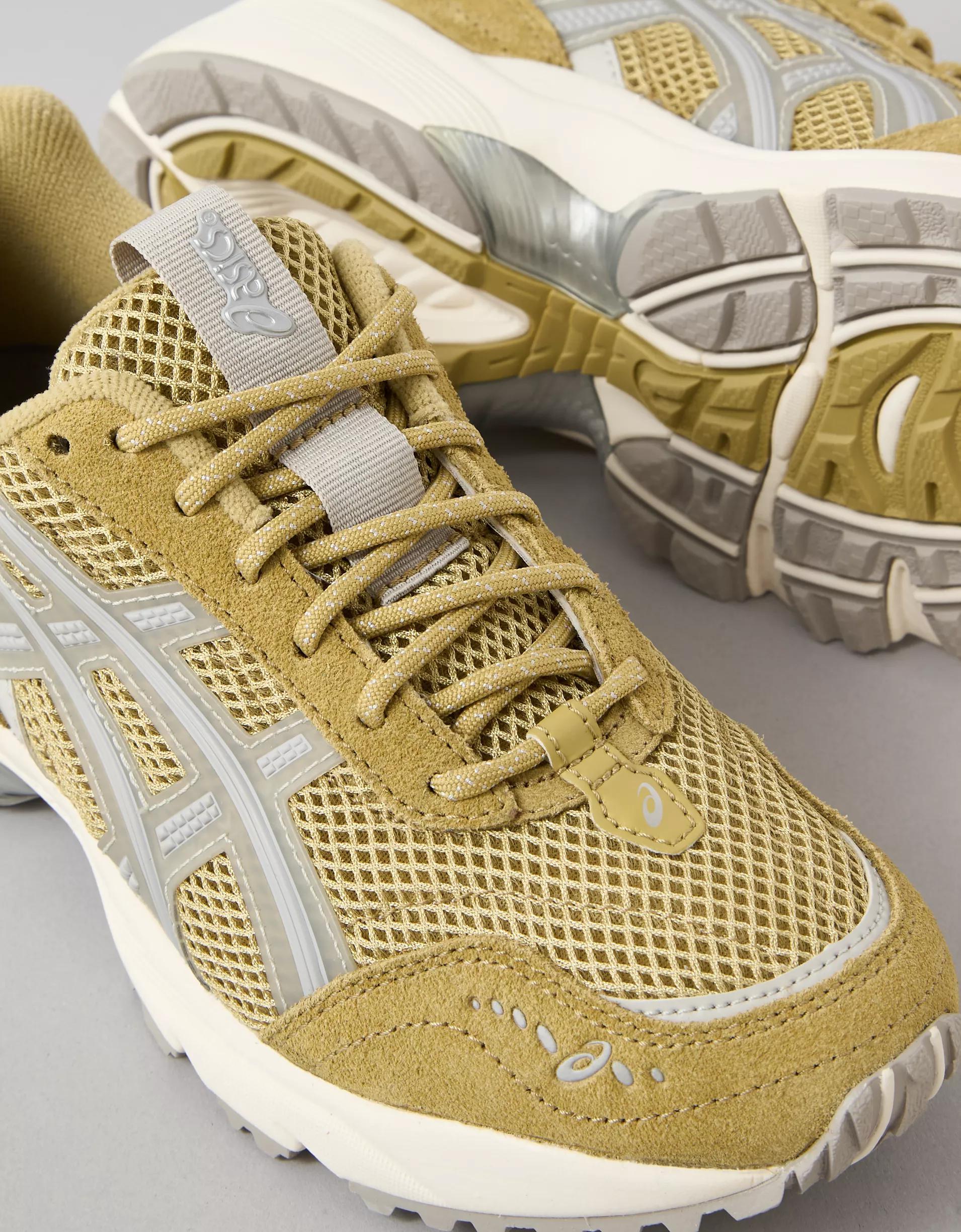 Asics GEL-1090V2 Sneaker Product Image