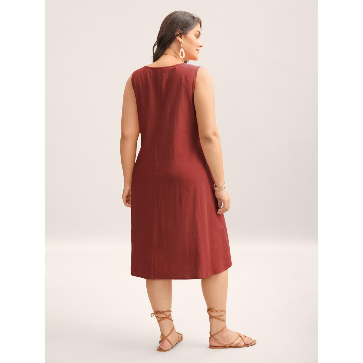 Plus Size Cotton Toothpick Pleat Plain Midi Dress Burgundy Women Notched collar Sleeveless Curvy BloomChic 10/M Product Image