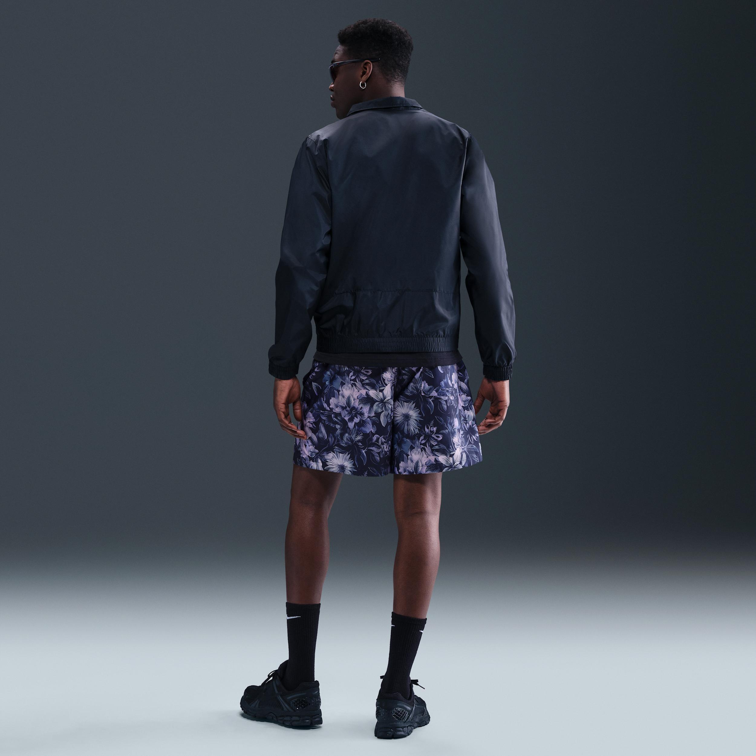 Nike Men's Club Flow Shorts Product Image