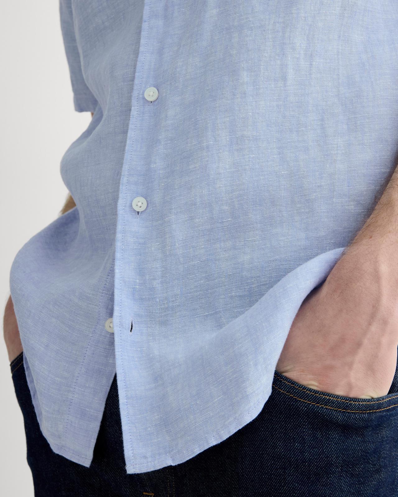 The Classic Short-Sleeve Shirt in Linen Product Image