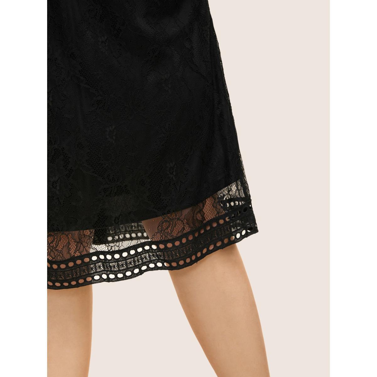 Plus Size Crochet Lace Mesh Pocket Tank Dress Black Women Cocktail Woven ribbon&lace trim V-neck Sleeveless Curvy BloomChic 18-20/2X Product Image