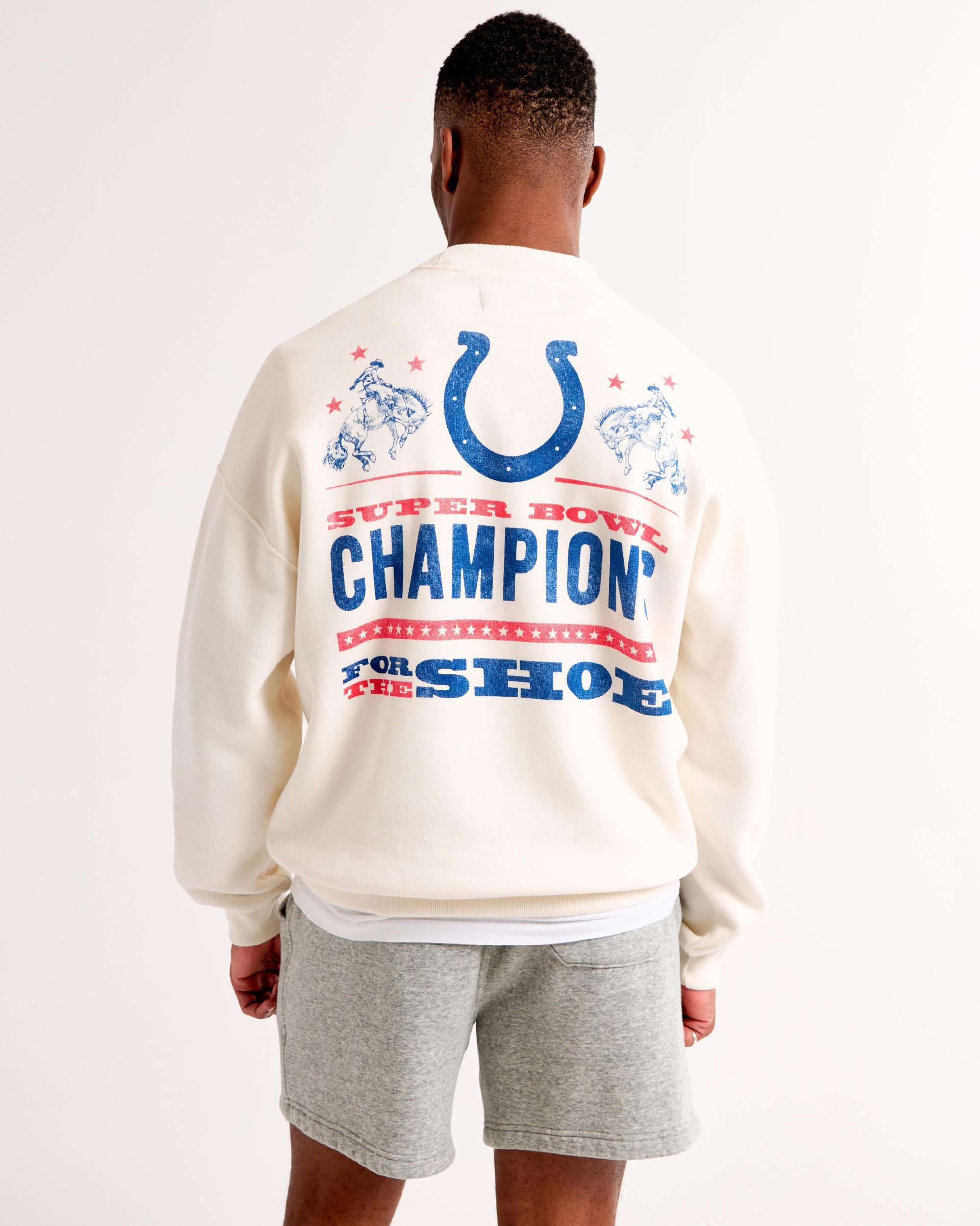 Minnesota Vikings Graphic Crew Sweatshirt Product Image