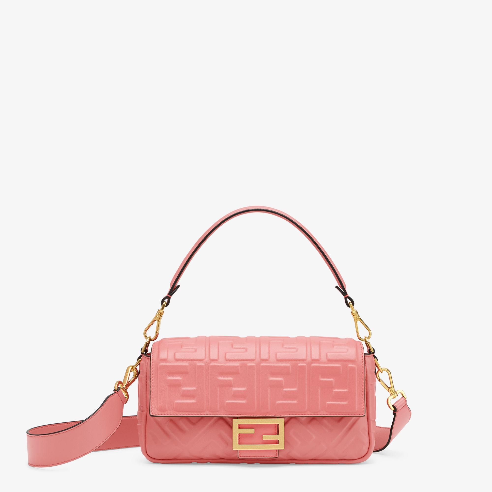 BaguetteBeige leather bag Product Image