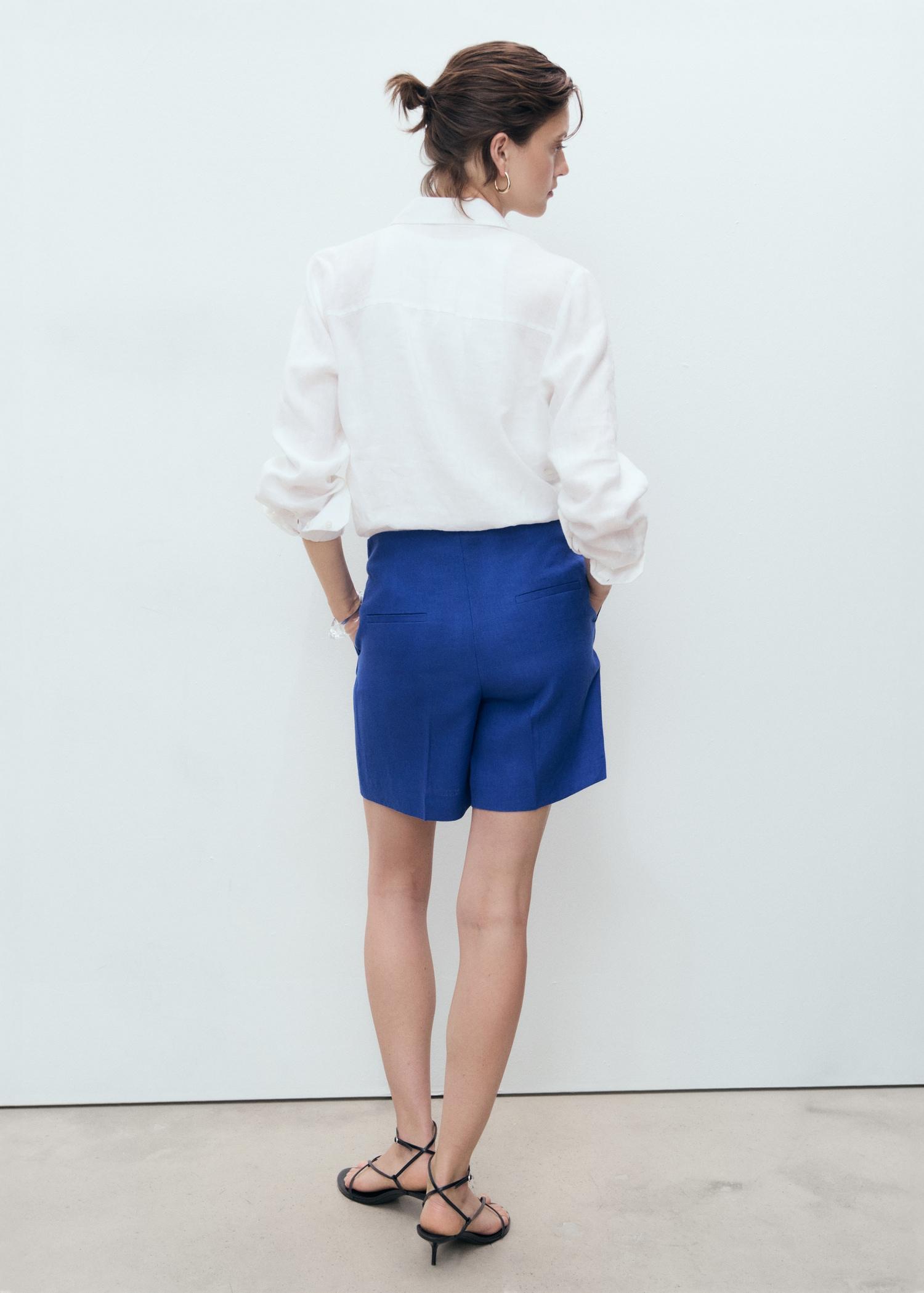 Linen straight-fit mid-rise shorts - Women | MANGO USA Product Image