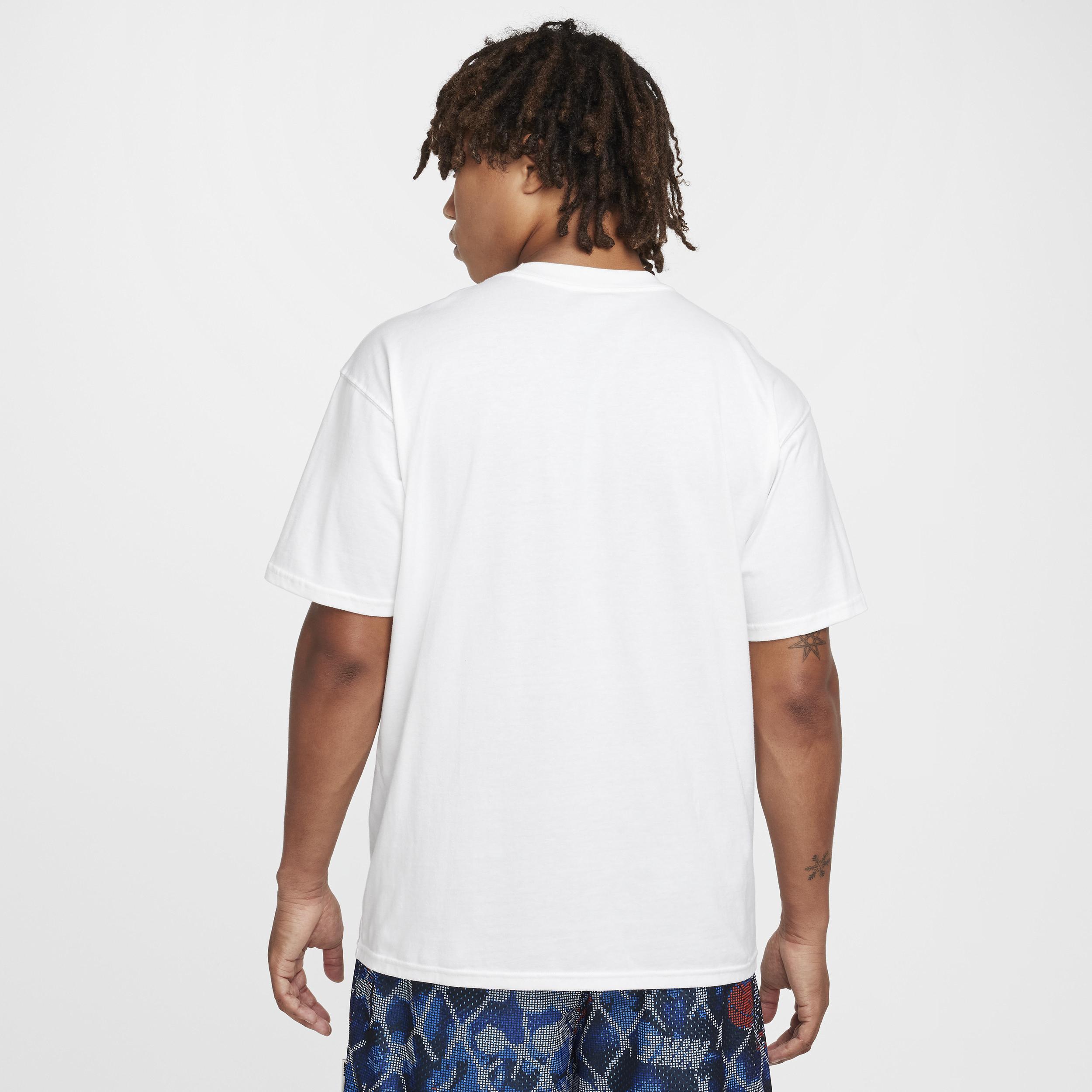 Nike Men's Max90 Basketball T-Shirt Product Image