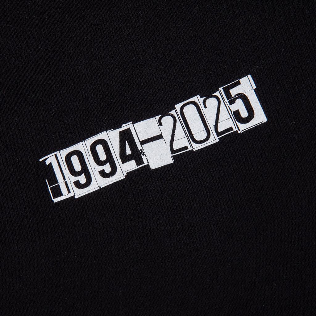 NH L/S Tee 11 - Black Male Product Image