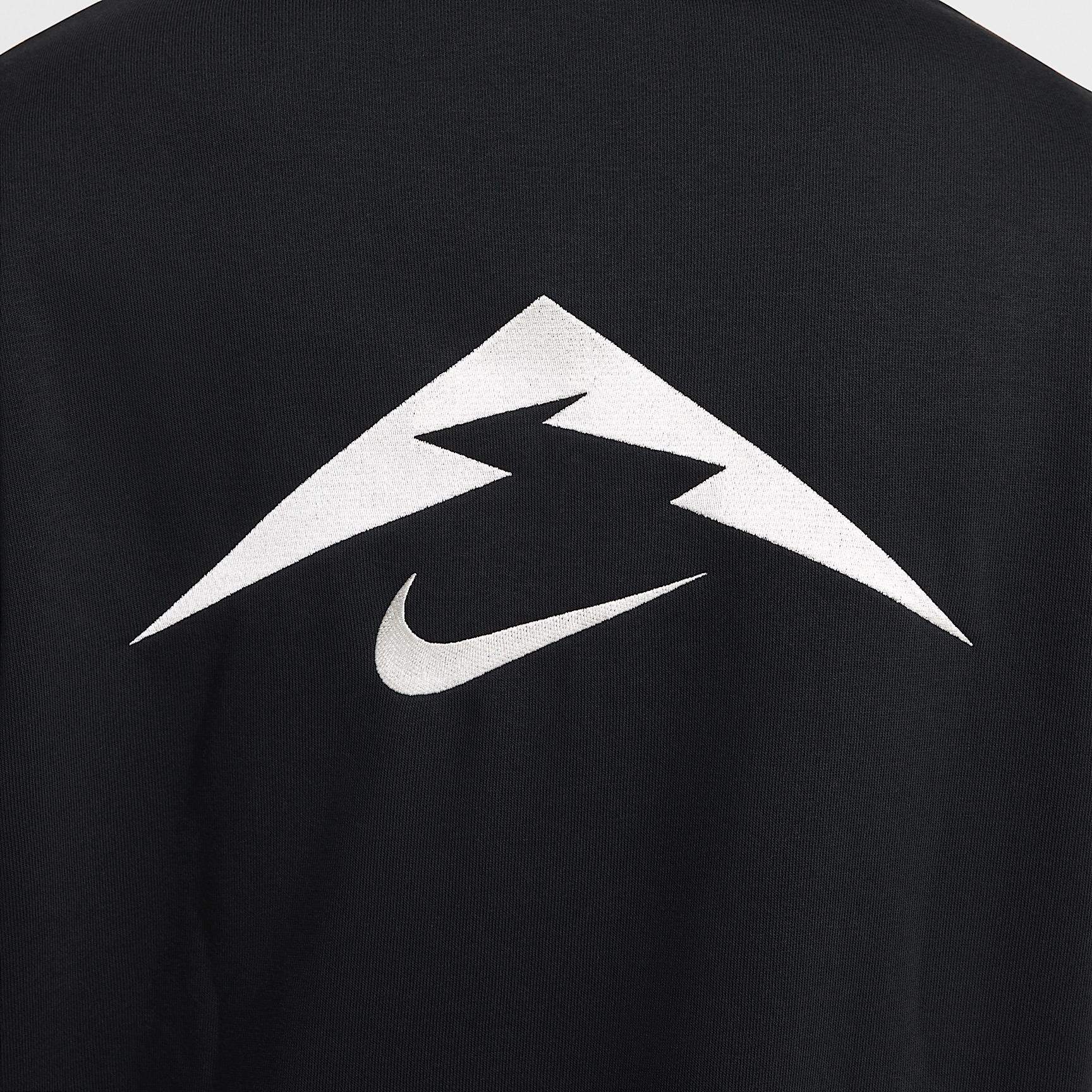 Nike Men's Trail Magic Hour Dri-FIT Running Hoodie Product Image