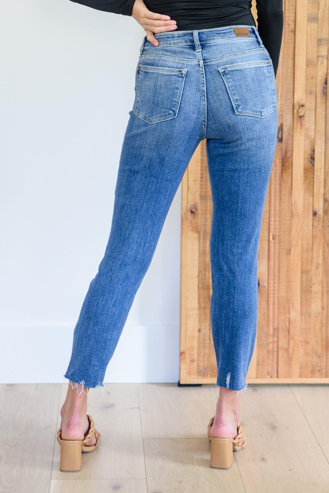 Kyla Destroyed Hi Waist Relaxed Fit (Online Exclusive) Product Image