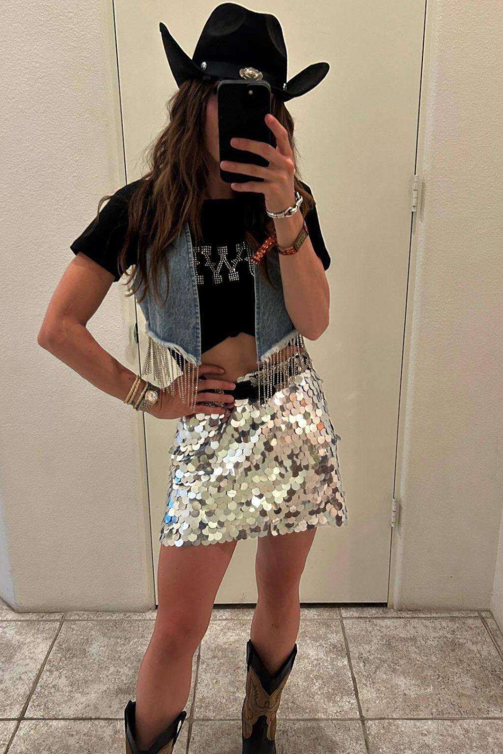 Outfit