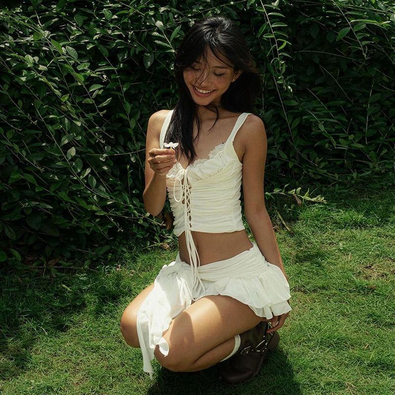 Scoop Neck Lace-Trim Plain Tie-Up Crop Tank Top / Low Waist Mini Skirt Product Image