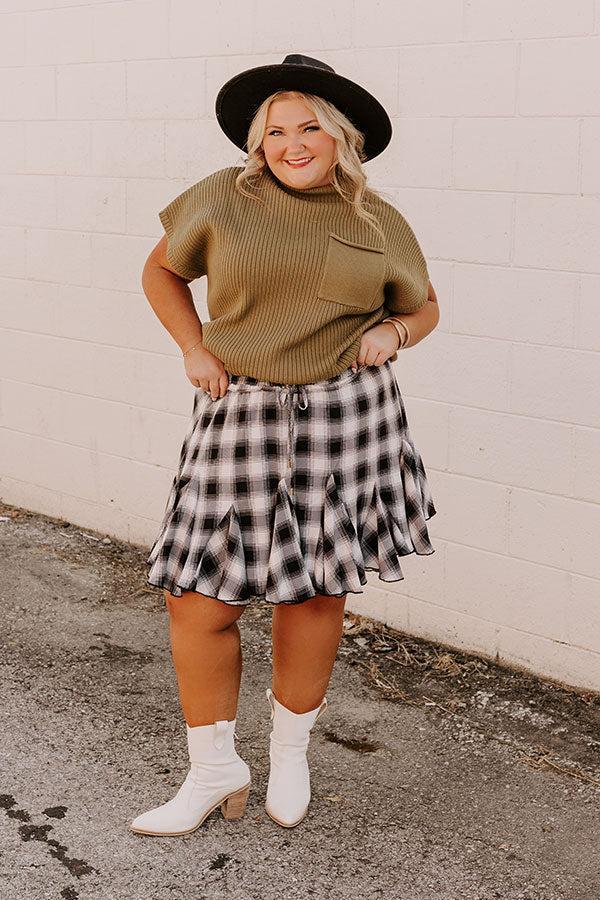 Small Town Holiday Skirt In Black Curves Product Image