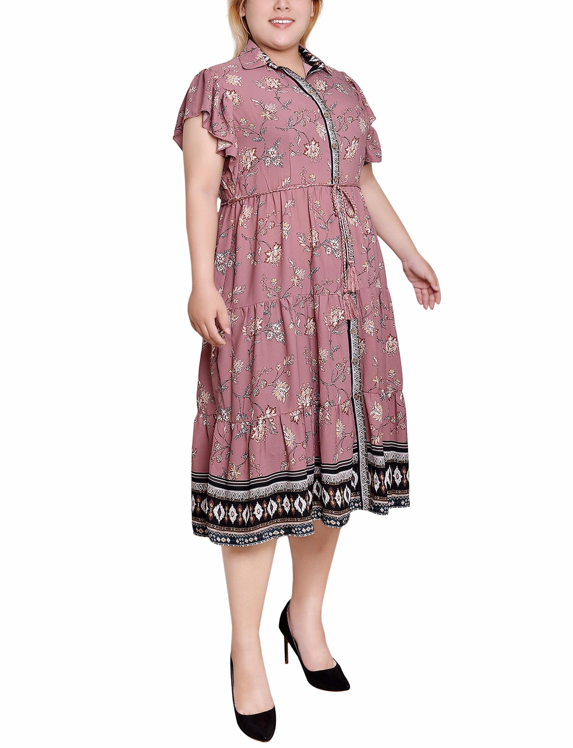 Pink Short Sleeve Tiered Border Print Dress - Plus Size Product Image