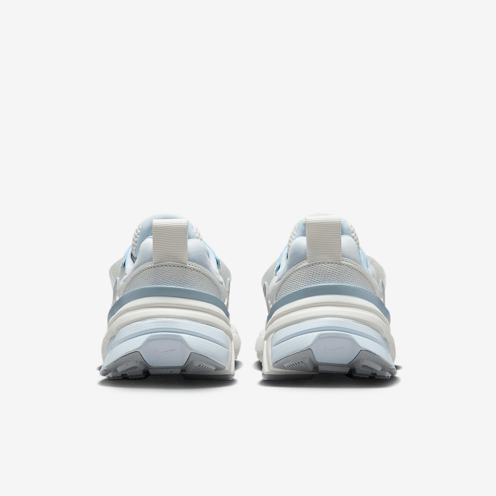 Nike Women's V2K Run Shoes Product Image