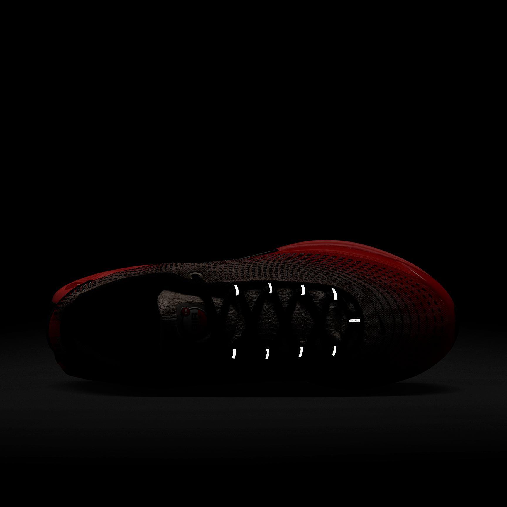 Nike Men's Air Max Dn SE Shoes Product Image