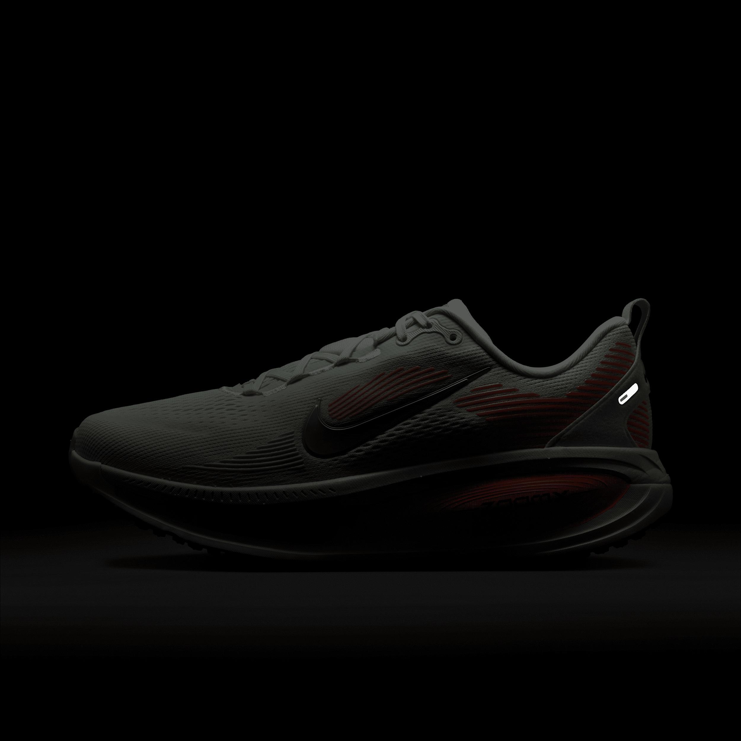 Nike Men's Vomero 18 Road Running Shoes Product Image