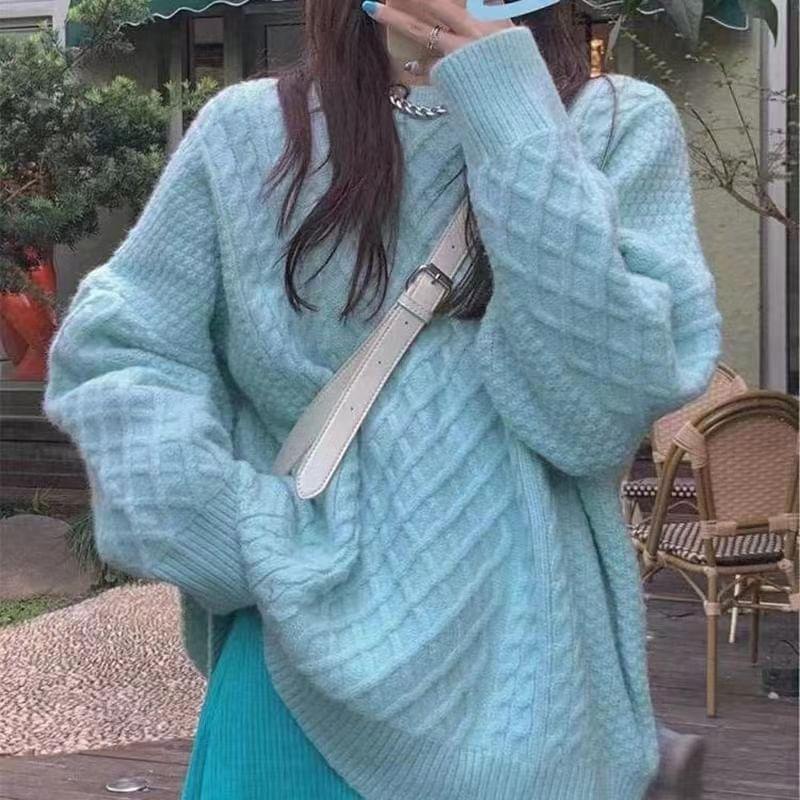 Round Neck Plain Cable-Knit Sweater Product Image