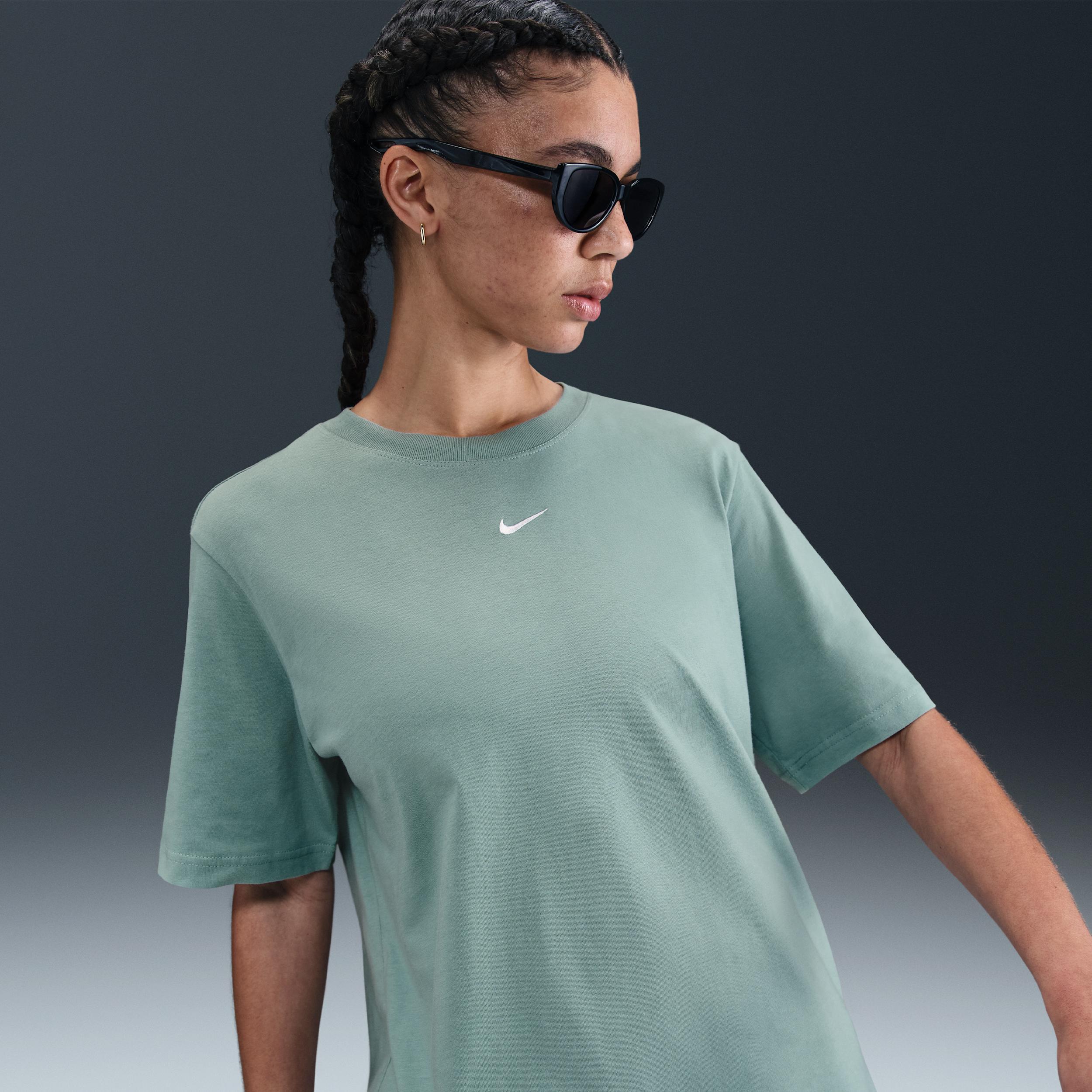 Women's Nike Sportswear Essential T-Shirt Product Image