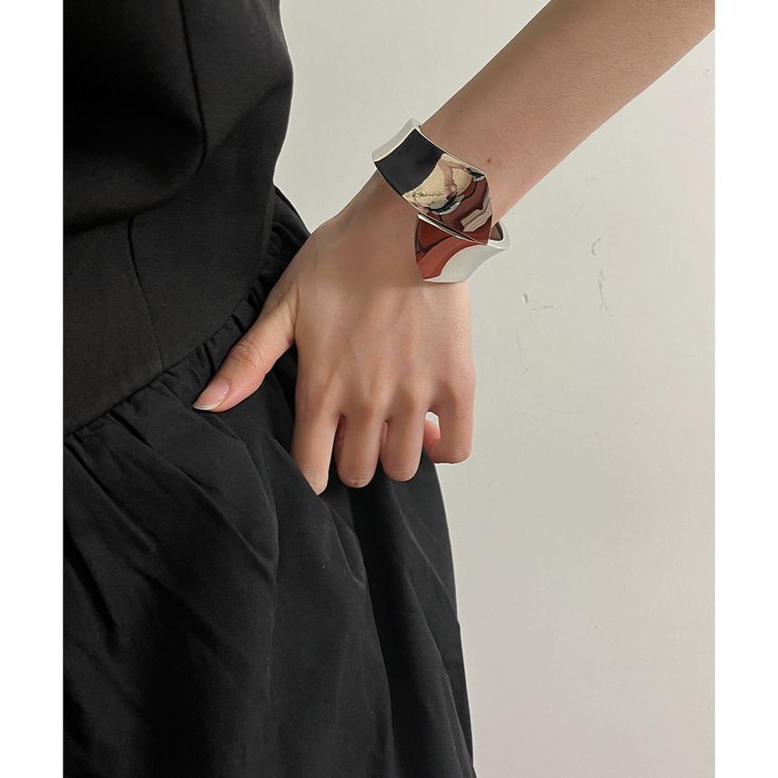 Alloy Open Bangle Product Image
