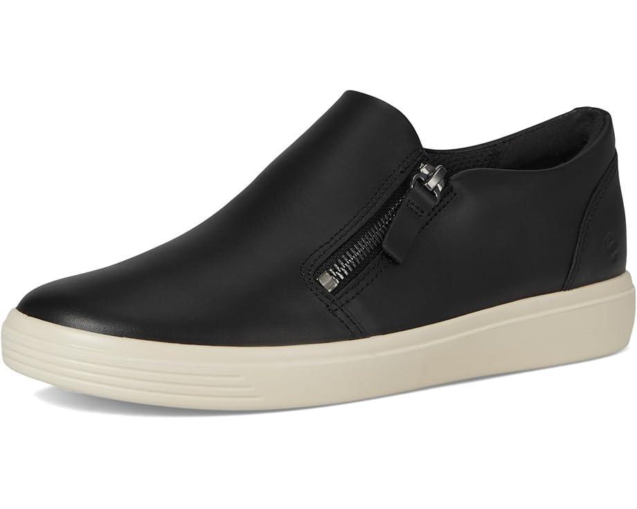 Soft 7 Casual Slip-On Sneaker Product Image