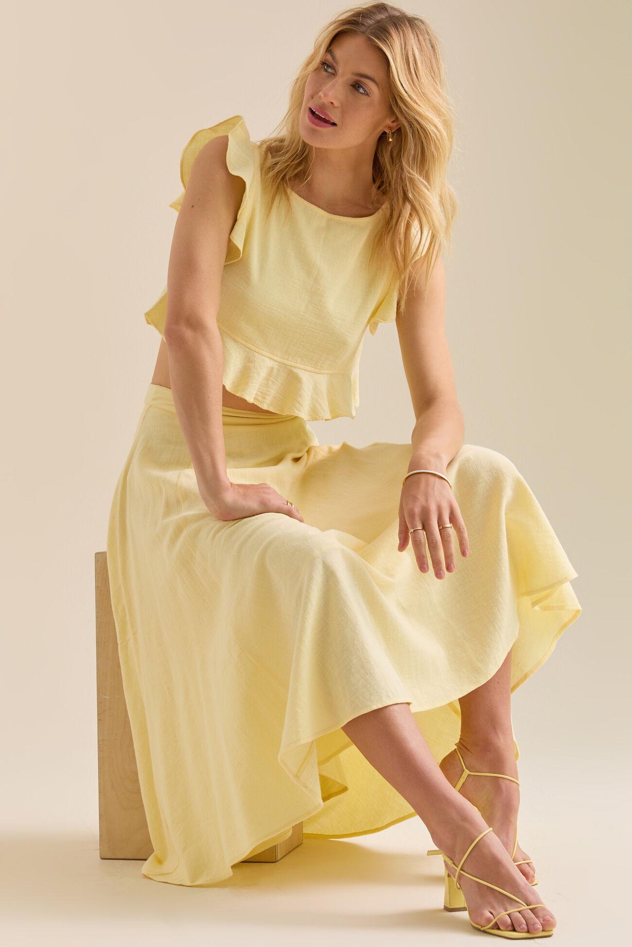Grace Linen Ruffle Top Product Image