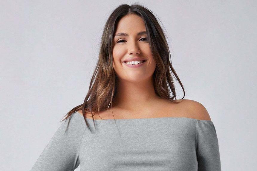 Plus Size Long-Sleeve Off-Shoulder Melange Crop Slim Fit Tee Product Image