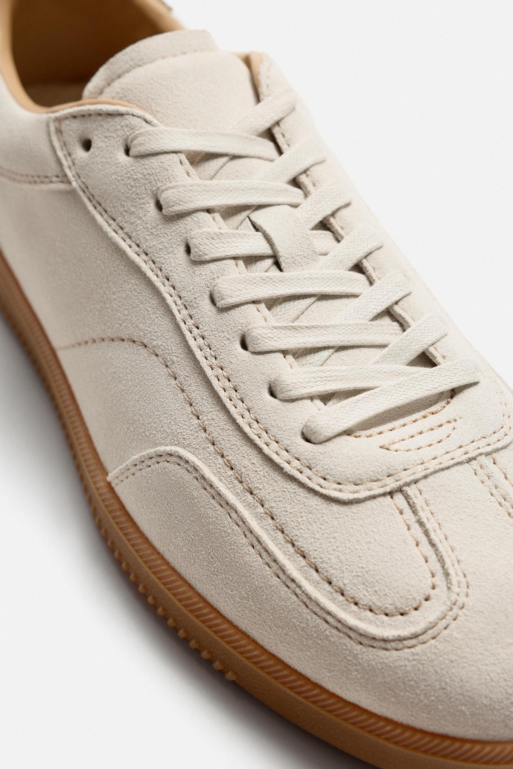 LEATHER CONTRAST SOLE SNEAKERS Product Image
