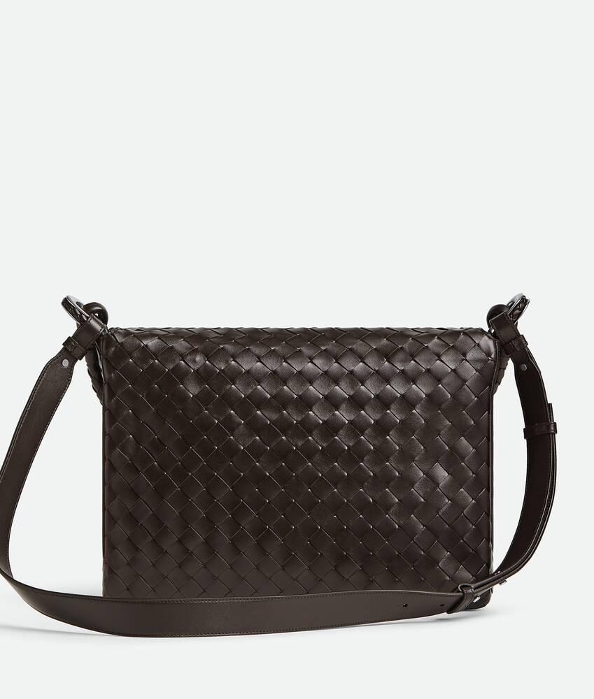 Men's Small Swing Messenger in Fondant Product Image