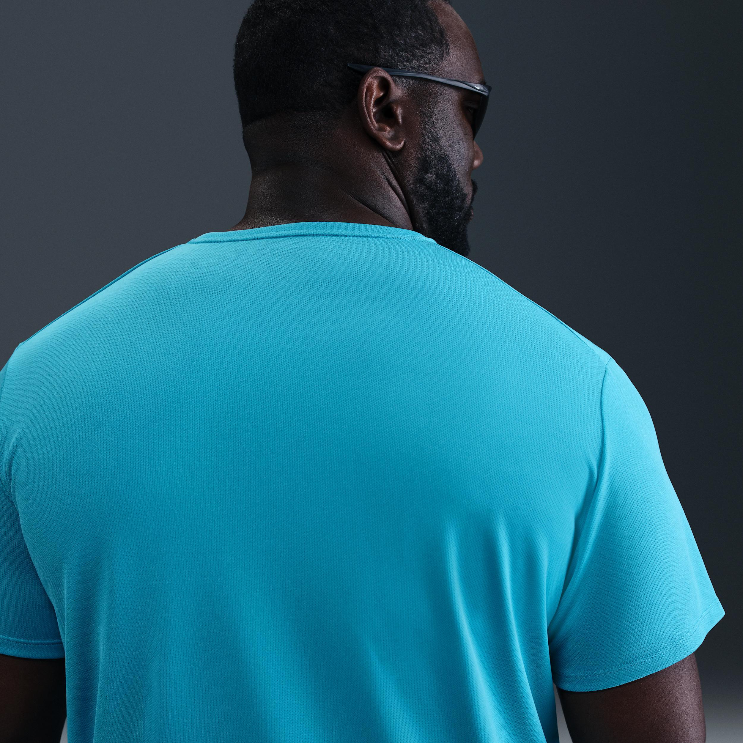 Nike Miler Men's Dri-FIT UV Short-Sleeve Running Top Product Image