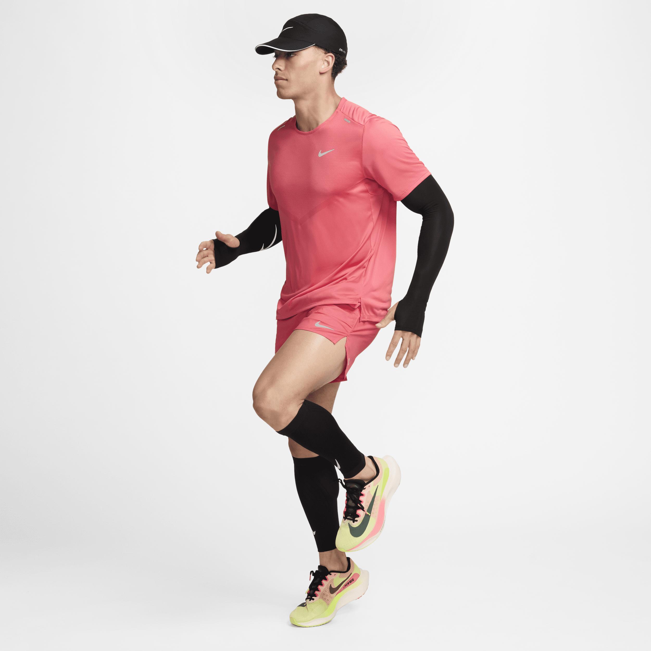 Nike Men's Rise 365 Dri-FIT Short-Sleeve Running Top Product Image