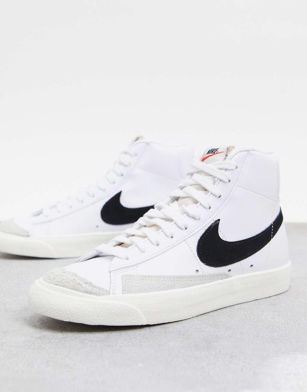 Nike Blazer Mid 77 sneakers Product Image