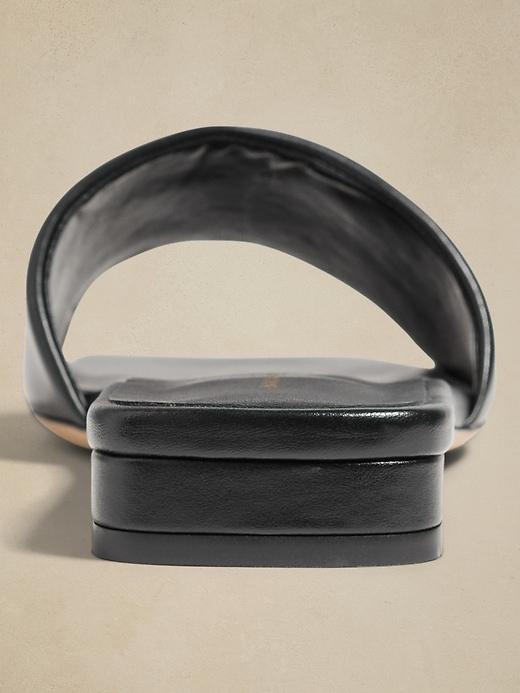 Lucca Leather Slide Sandal Product Image