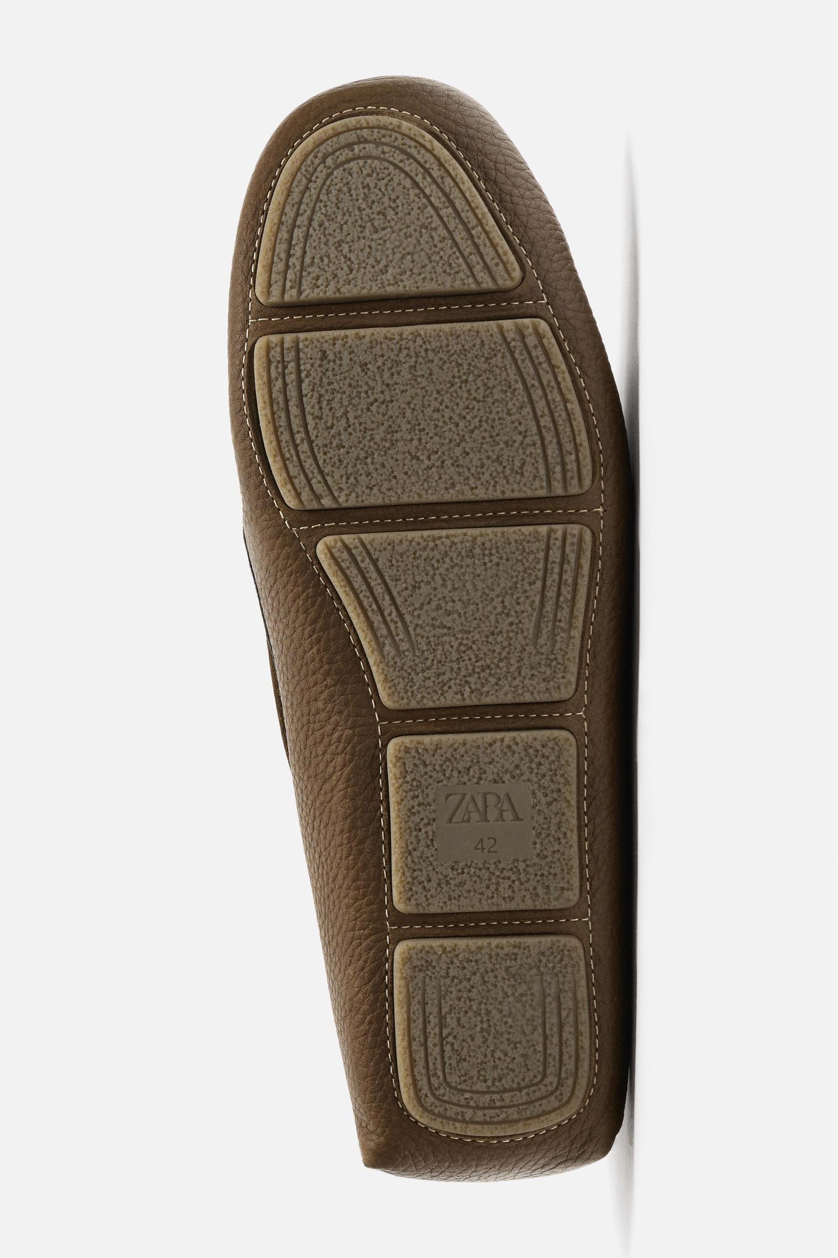 CASUAL LEATHER LOAFERS Product Image