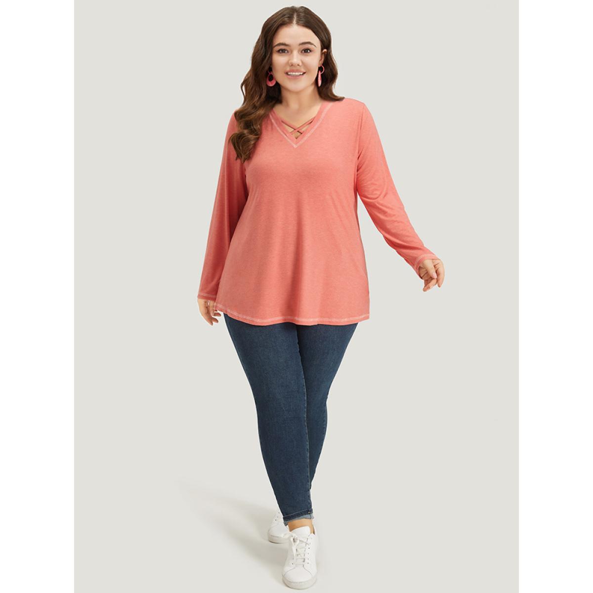 Plus Size Plain Crisscross V Neck Contrast Trim T-shirt Salmon Women Casual Plain Plain V-neck Dailywear T-shirts BloomChic 12/L Product Image