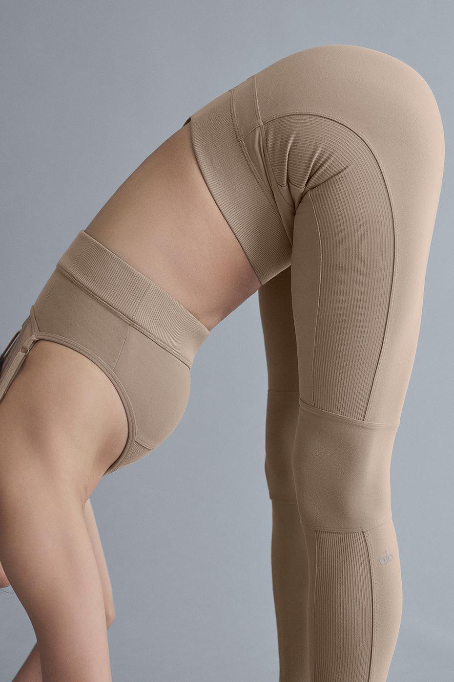 Alosoft High-Waist Head Start Legging - Gravel Product Image