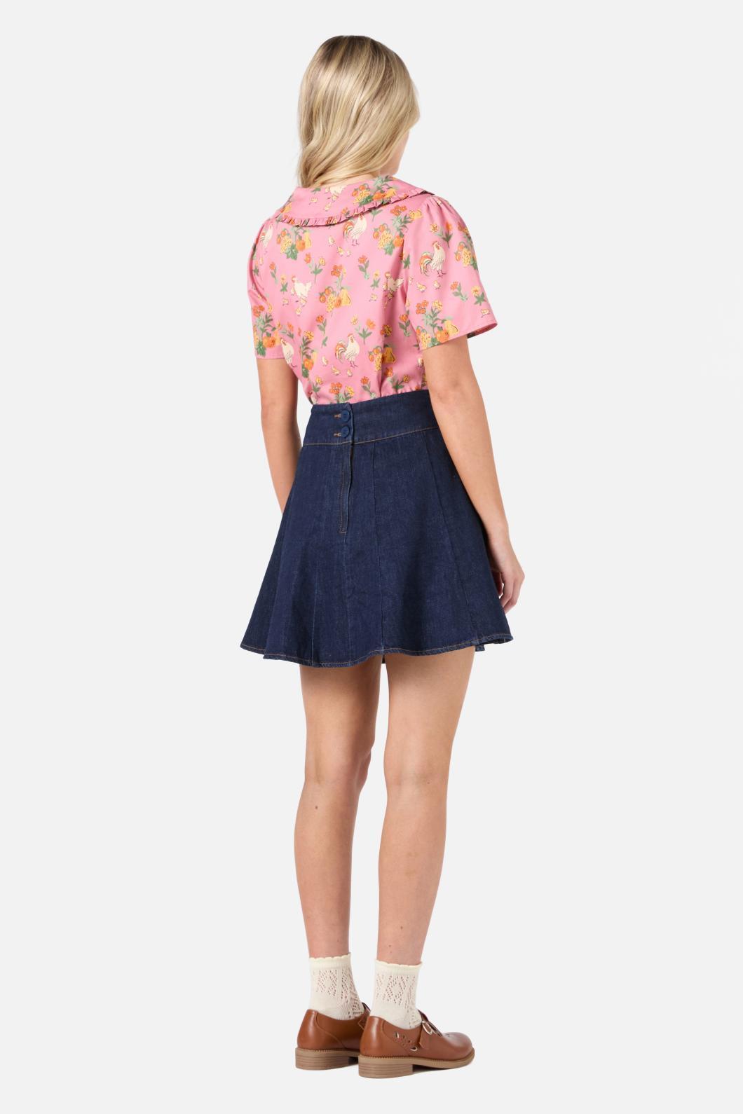 Chickens Short Sleeve Blouse Product Image