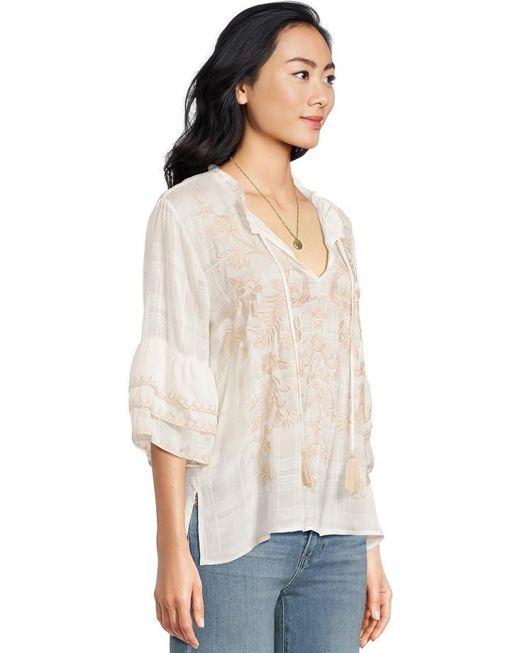 The Janie Favorite Short Sleeve V-Neck Tee Product Image
