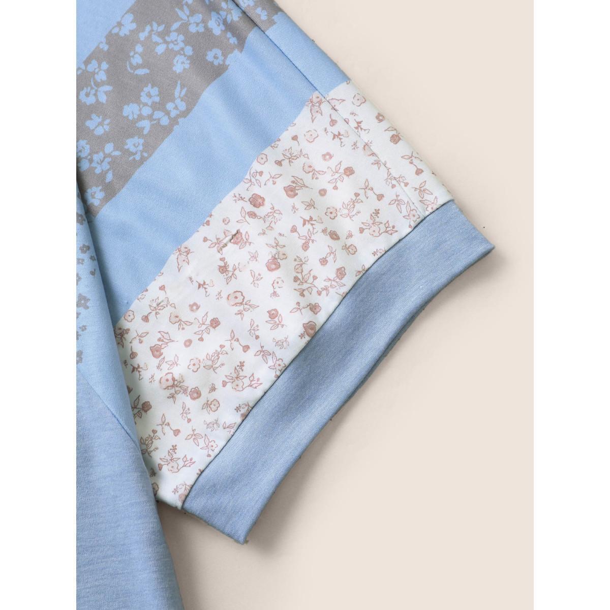 Plus Size Bandana Print Patchwork Raglan Sleeve T-shirt LightBlue Women Casual Contrast Natural Flowers Round Neck Everyday T-shirts BloomChic 14-16/1X Product Image