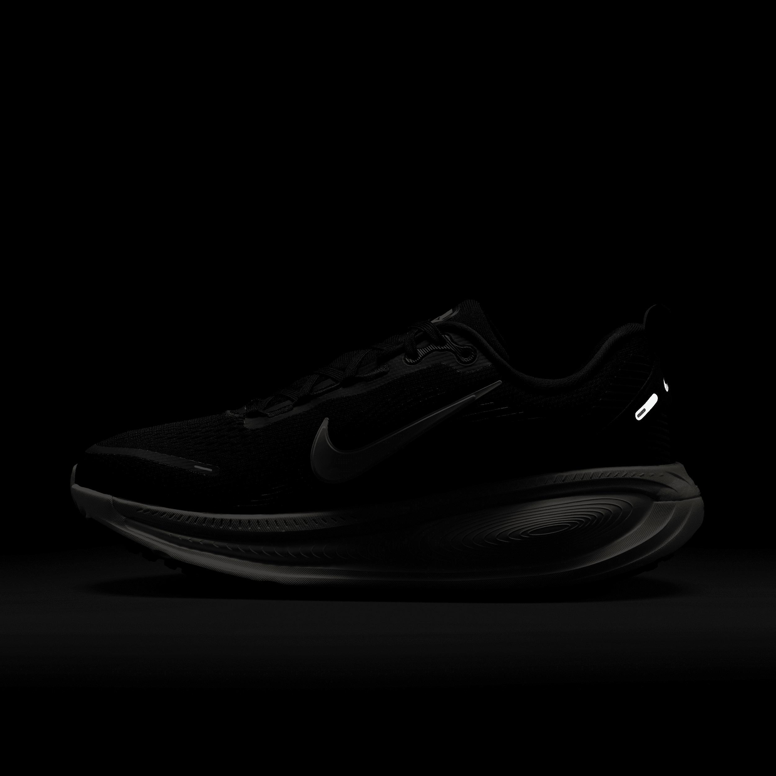 Nike Women's Vomero 18 Road Running Shoes Product Image