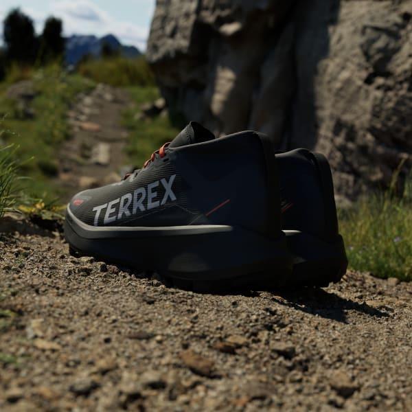 adidas Terrex Agravic GORE-TEX Trail Running Shoes Core Black 7.5 Mens Product Image