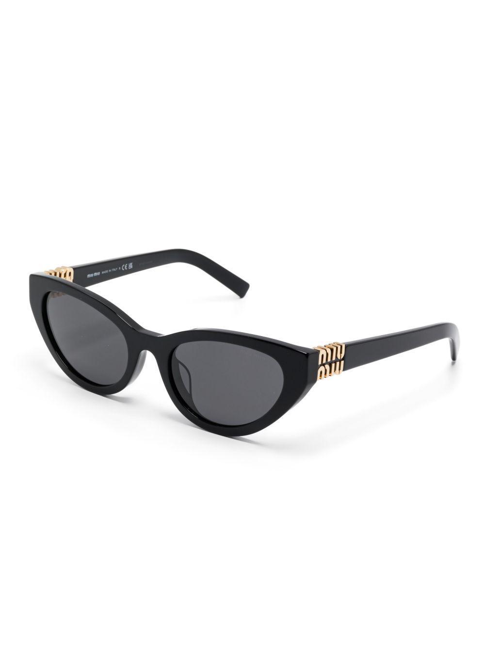 logo-plaque sunglasses Product Image