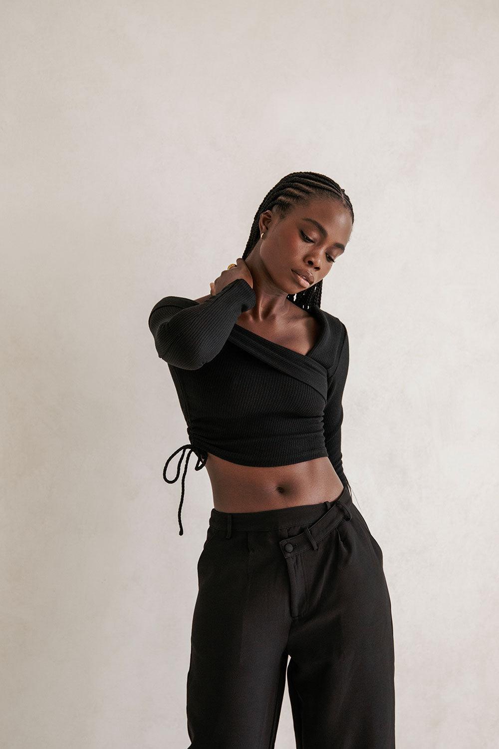 Chelsie Top - Black Product Image