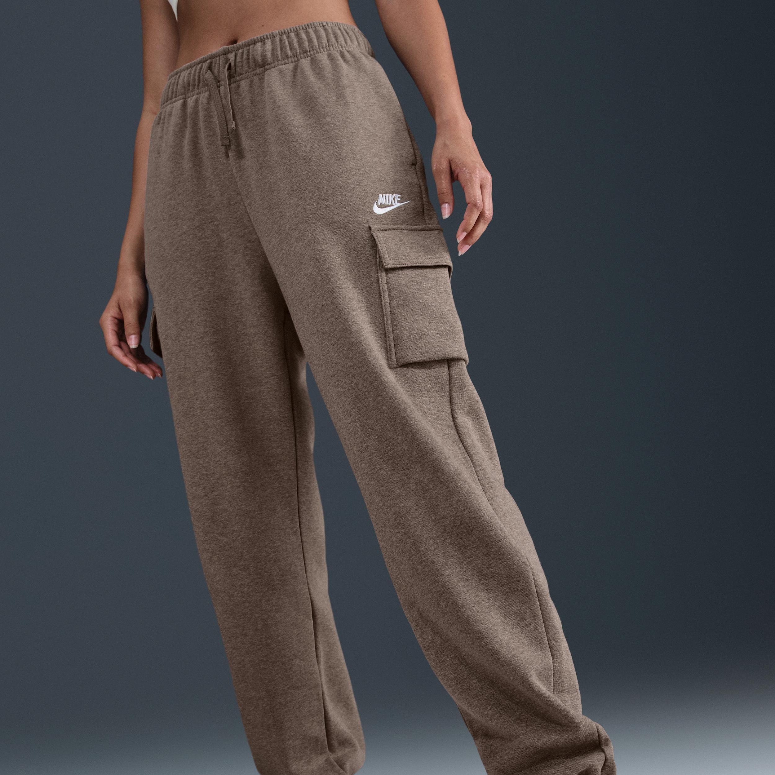 Women's Nike Sportswear Club Fleece Mid-Rise Oversized Cargo Sweatpants Product Image