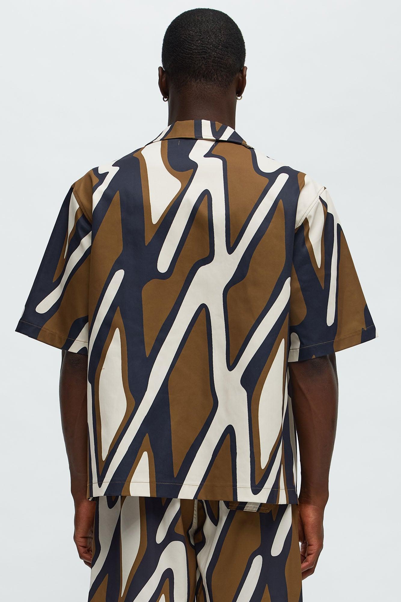 Cropped Chaos Current Printed Cuban Collar Short Sleeve Shirt - Brown Combo Product Image