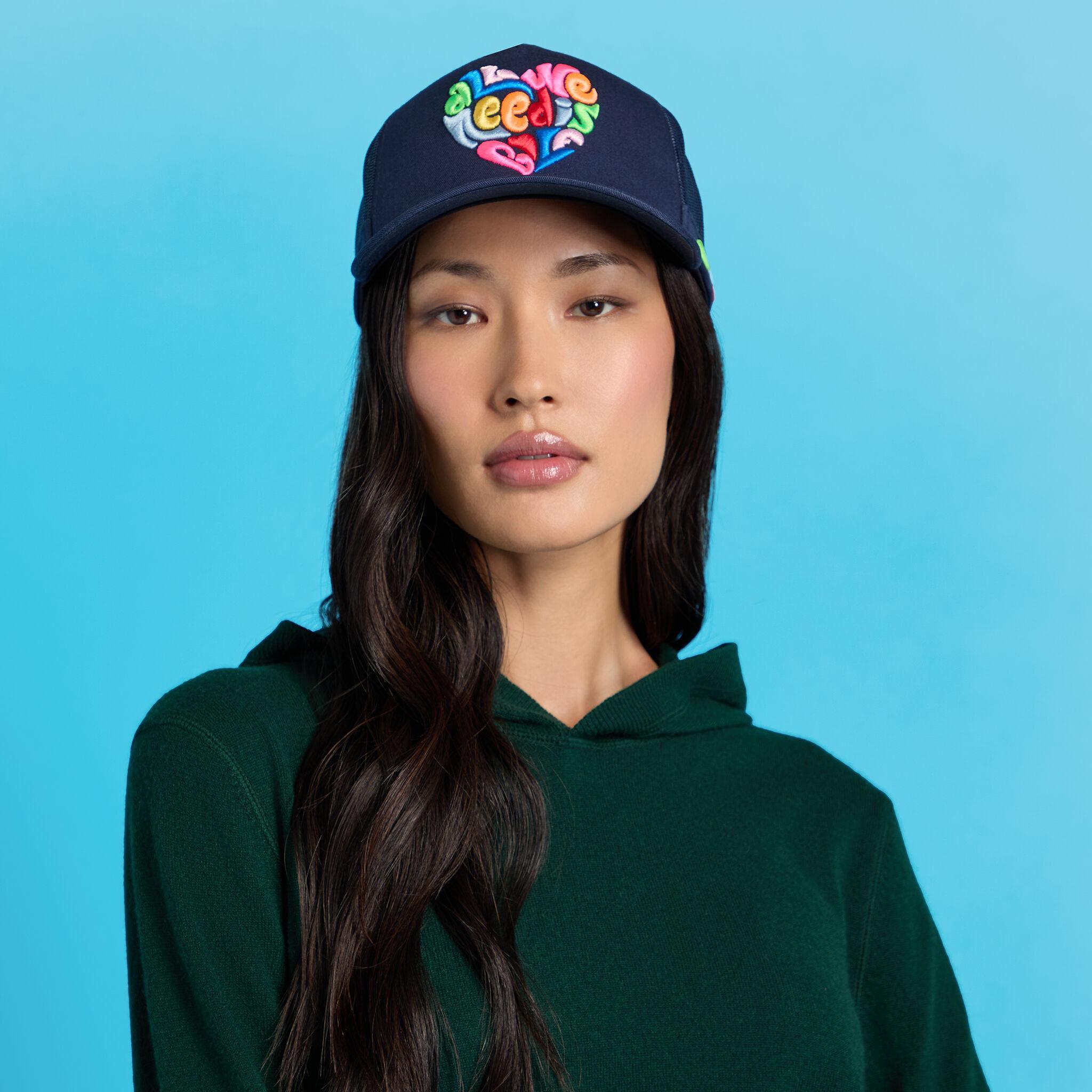 LOVE GOLF TRUCKER HAT Product Image