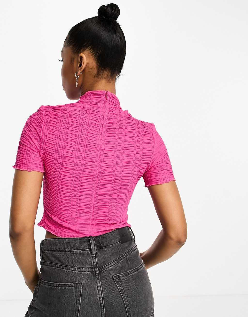 Urban Revivo textured tee Product Image