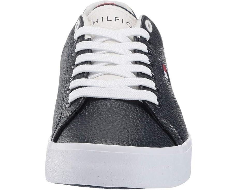Tommy Hilfiger Product Image