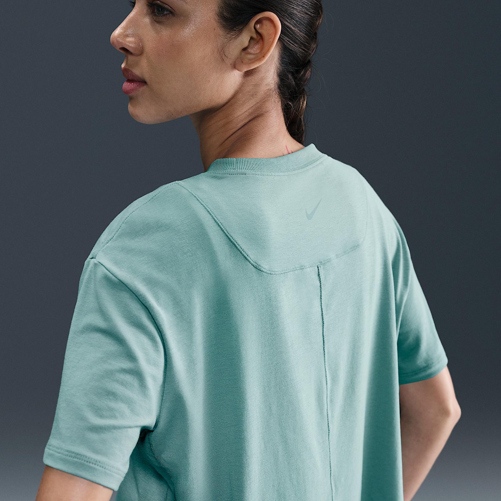 Nike Women's One Relaxed Dri-FIT Cropped Short-Sleeve Top Product Image