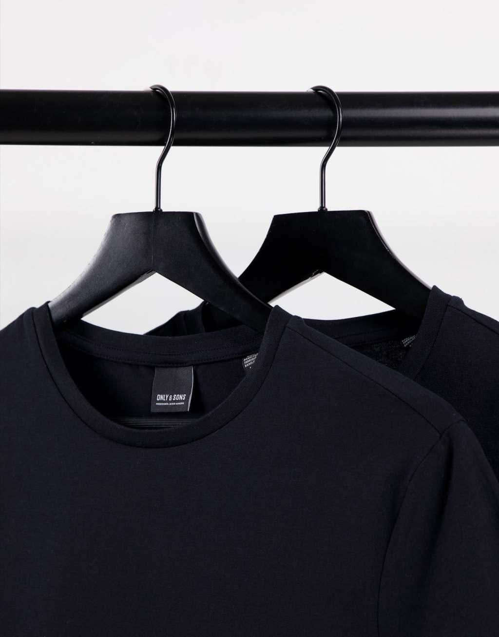 Only & Sons 2 pack crew neck t-shirts in black Product Image