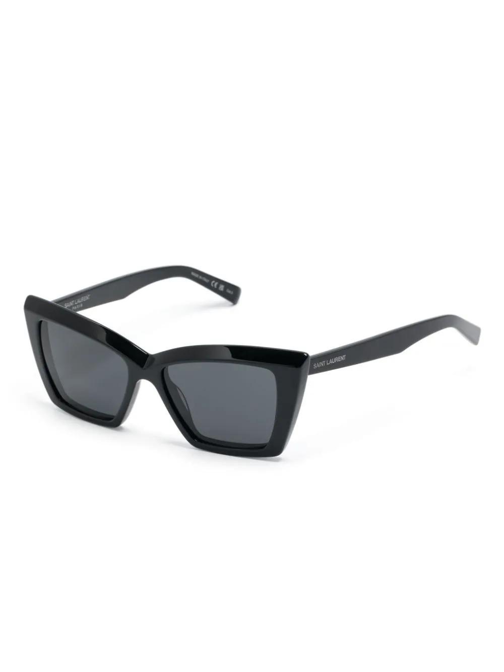 printed cat-eye sunglasses Product Image