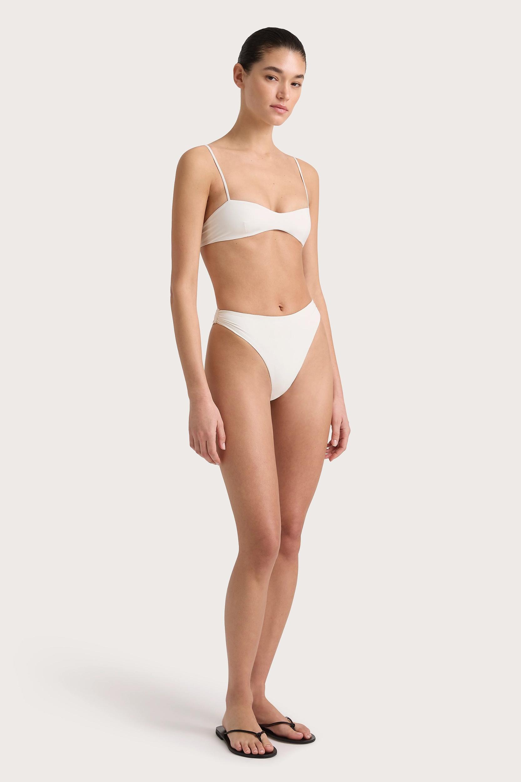 Henni Bikini Bottom White Product Image